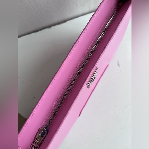 🔴SOLD🔴 BURBERRY Medium TB Monogram Leather Shoulder Bag-Primrose Pink - Picture 14 of 16